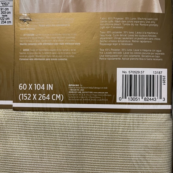 PARTY CITY || RECTANGULAR TABLECLOTH || METALLIC VANILLA CREAM FABRIC - Picture 5 of 7